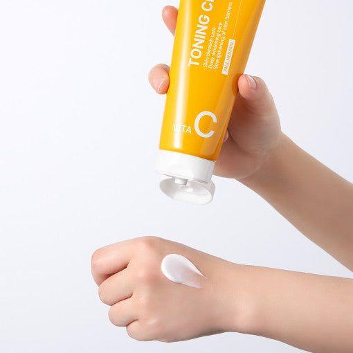 Natural Vitamin C Moisturizing Cream 155ml