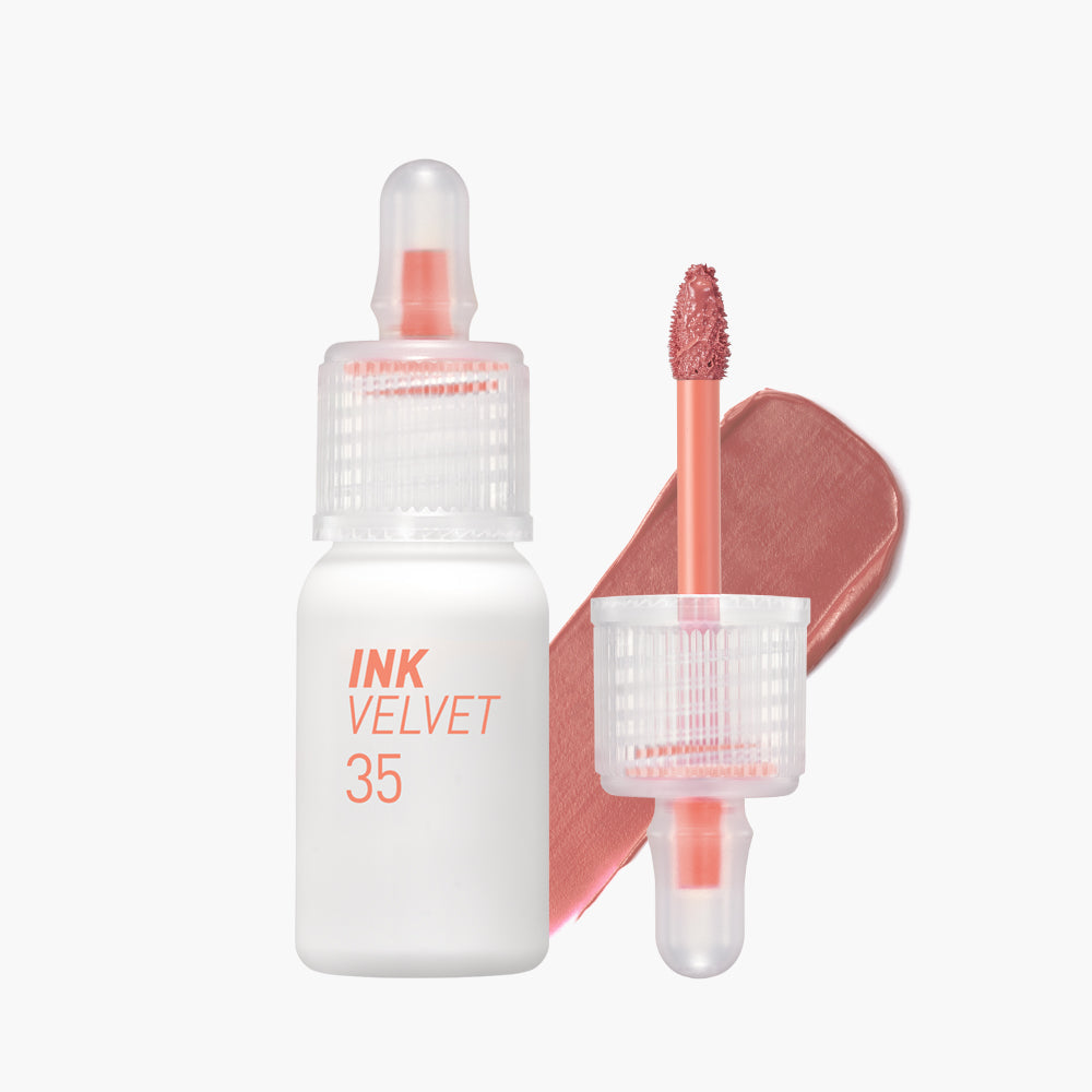 Lightweight Velvet Lipstick with Matte Finish