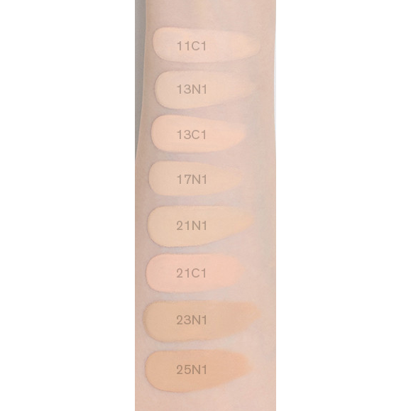 Natural Flawless Cushion SPF 50 Moisturizing Foundation