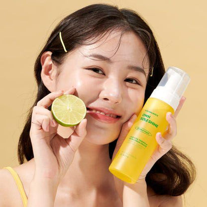 Nourishing Foam Cleanser with Lime Extract