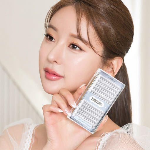 Natural Lightweight False Eyelashes - 100 Pack