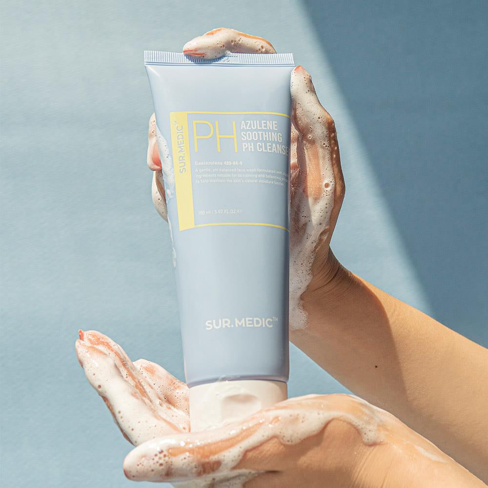Calming Gentle Face Wash for Sensitive Skin