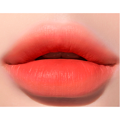 Lightweight Matte Lip Tint with Soft Finish