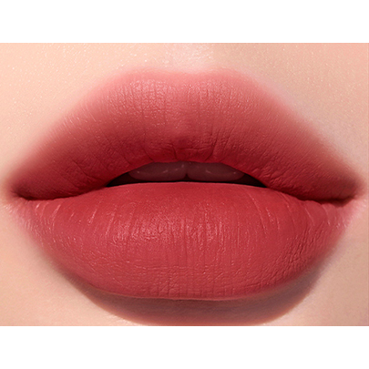 Lightweight Matte Lip Tint with Soft Finish