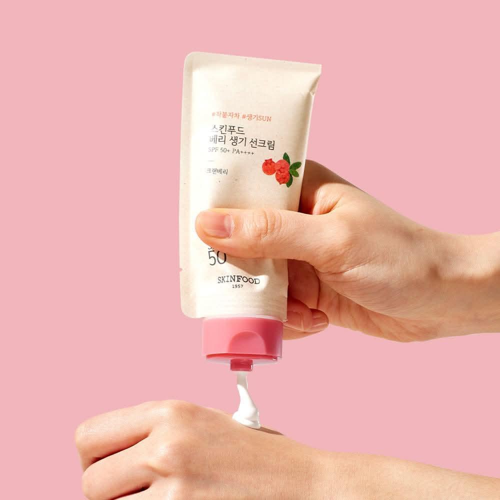 Natural Glow Cranberry Sun Cream SPF50