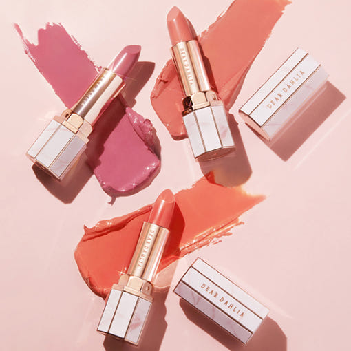 Natural Hydrating Tinted Lipstick with Shine
