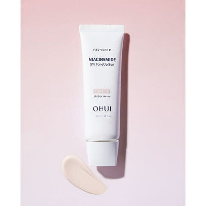 Glowing Skin Niacinamide Sunscreen SPF50+ 50ml