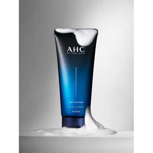 Men's Oil Control Gentle Face Cleanser 140ml