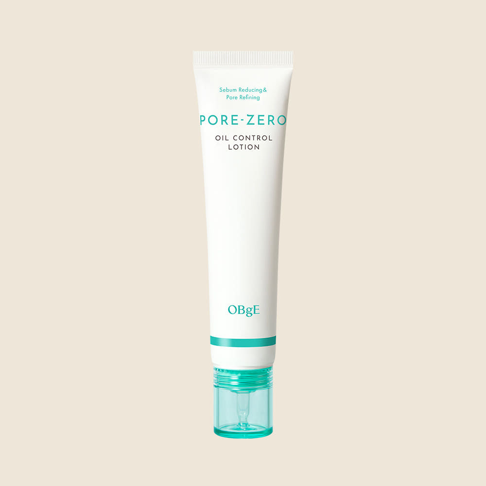 Lightweight Oil Free Moisturizer  Non Greasy Finish - Mycosmeticslondon