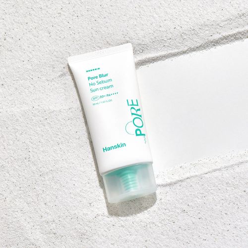 Lightweight Oil Control Sunscreen SPF50+ Matte Finish - Mycosmeticslondon