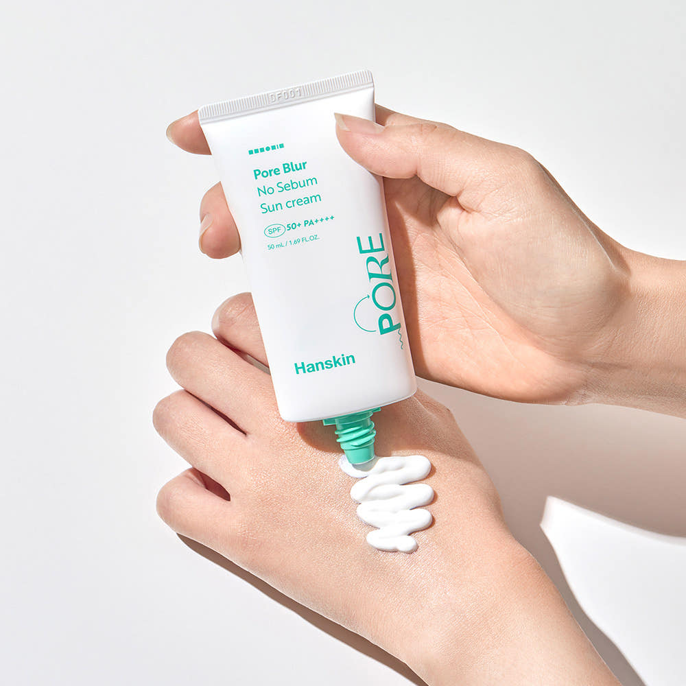 Lightweight Oil Control Sunscreen SPF50+ Matte Finish