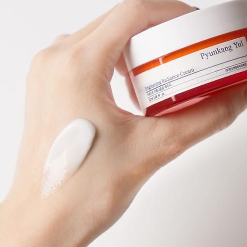 Natural Vitamin C Face Cream for Glow and Hydration