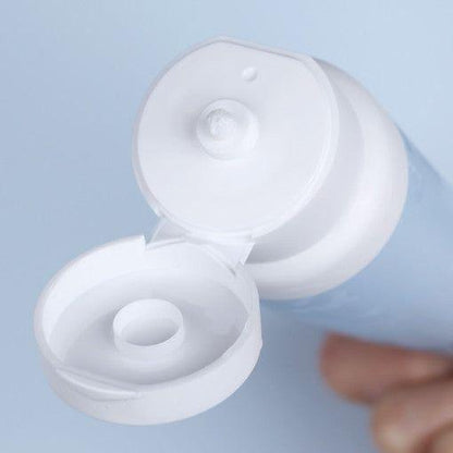 Mild Daily Face Wash for Sensitive Skin Care