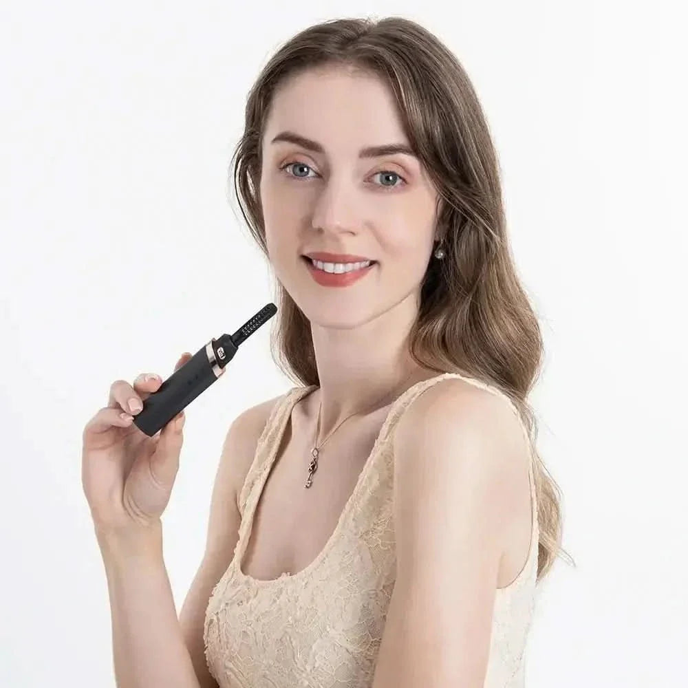 Easy to Use Heated Eyelash Curler
