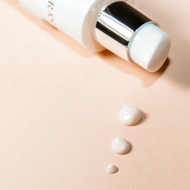 Brightening Serum for Dark Spots & Uneven Skin Tone