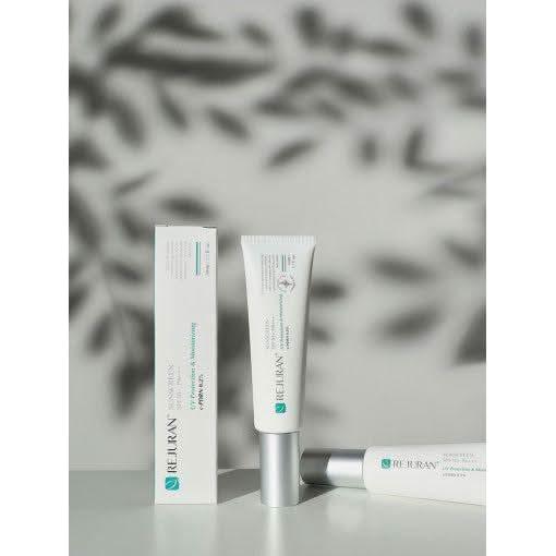 Ultra Light Sunscreen SPF50+ Broad Spectrum Protection