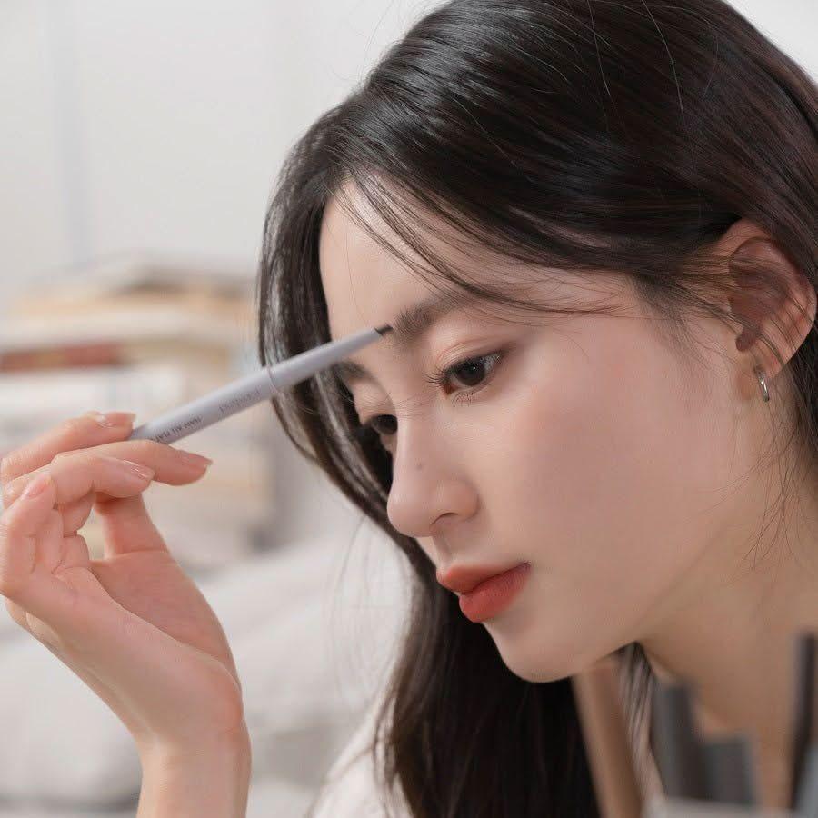 Easy Shape Flat Brow Pencil - 6 Shades - Mycosmeticslondon