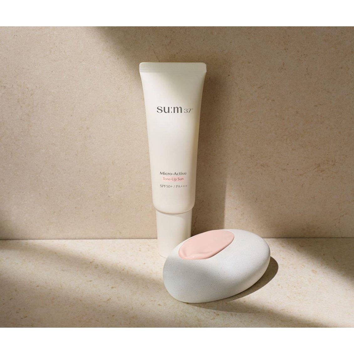 Natural Sunscreen SPF50+ Anti Aging Moisturizer