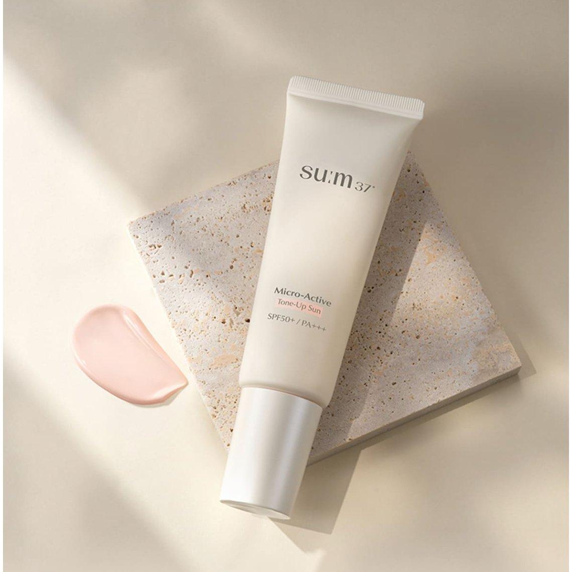 Natural Sunscreen SPF50+ Anti Aging Moisturizer