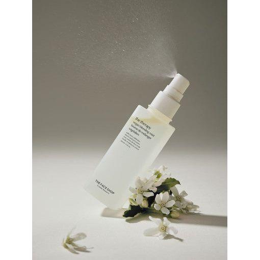 Natural Hydrating Face Spray with Plant Extracts