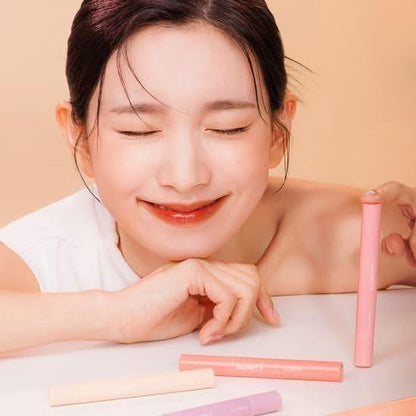 Moisturizing Lip Balm With 5 Bright Shades