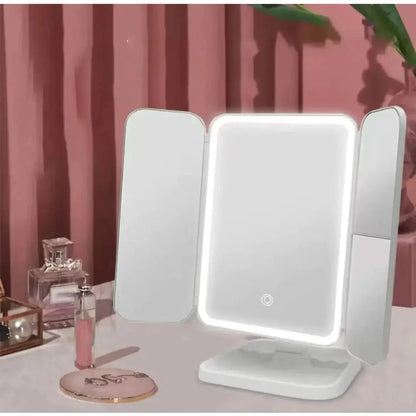 Natural Light LED Mirror for Perfect Makeup